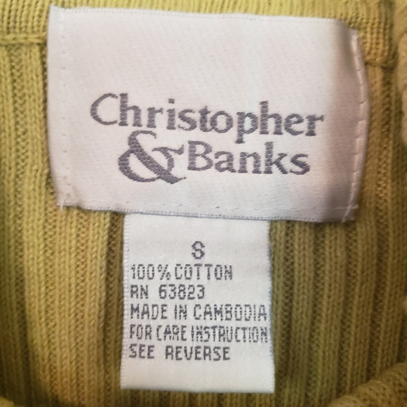 Christopher & Banks Turtleneck - Picture 2 of 3